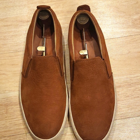 FRYE SHOES